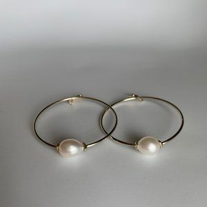 Kendra Scott Gold Pearl Earrings